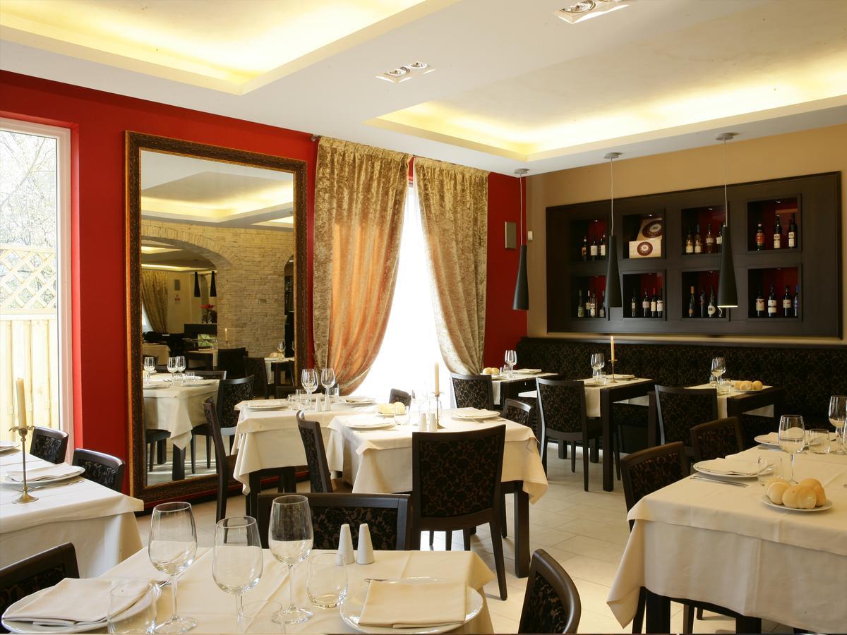Albergo Ristorante Marcheno מראה חיצוני תמונה